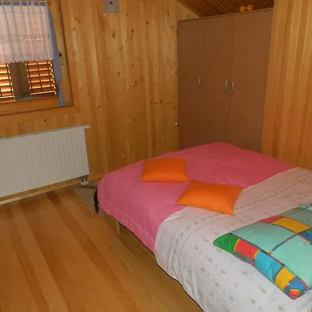 Дом отдыха Weekend House Ливно