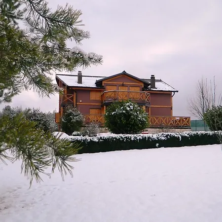 Weekend House Дом отдыха