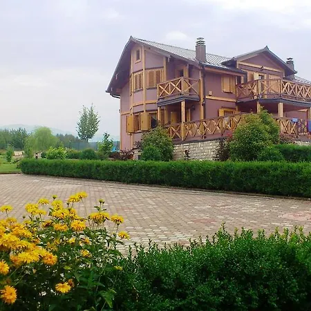 Weekend House