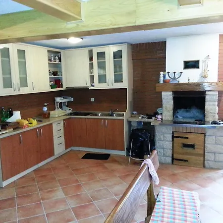 Weekend House
