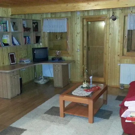 Дом отдыха Weekend House