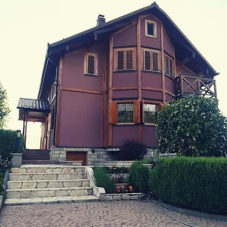 Weekend House *