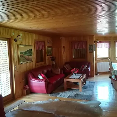 Weekend House Дом отдыха *