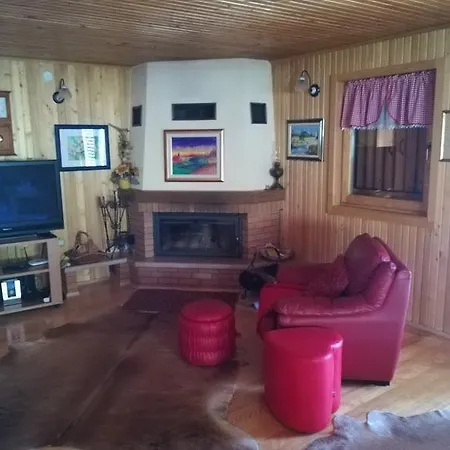 Weekend House Ливно