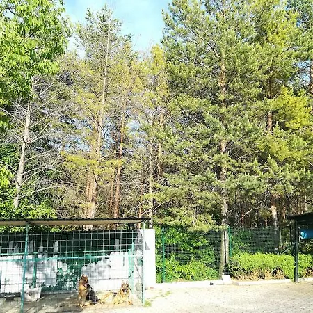 Weekend House Дом отдыха *